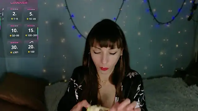 weet Lady Selin online show from November 30, 5:39 pm