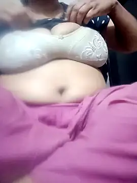 jenyfer709 online show from December 18, 1:38 pm