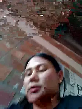 burbuja02 online show from June 21, 9:52 pm