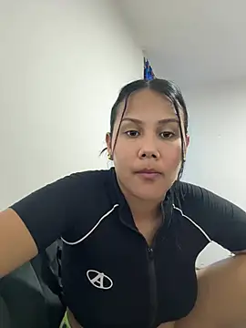 burbuja02 online show from June 7, 1:01 am