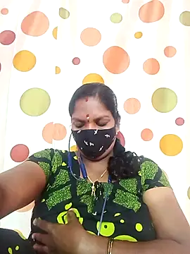 Snapshot of Tamil_Abinaya chatting on October 19, 2:57 am Tamil Abinaya online show from October 19, 2:57 am