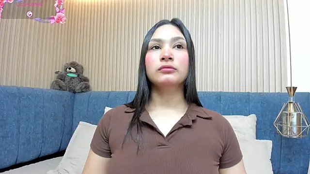 angel ponce online show from April 10, 7:09 pm