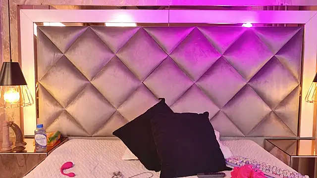 gemma sm online show from September 18, 3:16 am