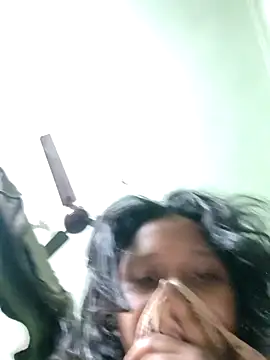 pujaroy363534 online show from November 24, 12:51 pm