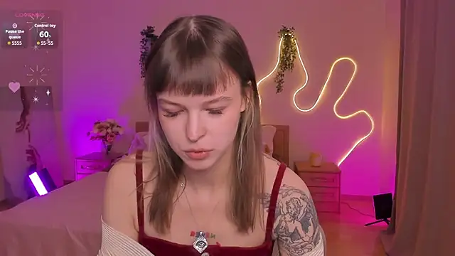 Lisa Blossom online show from March 13, 6:36 am