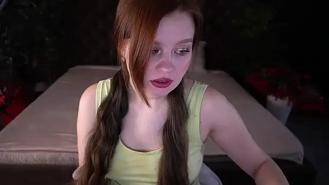 RedDoll  online show from March 16, 7:12 am