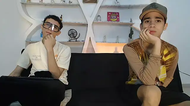 THREE GUYS HOT online show from December 1, 7:49 pm