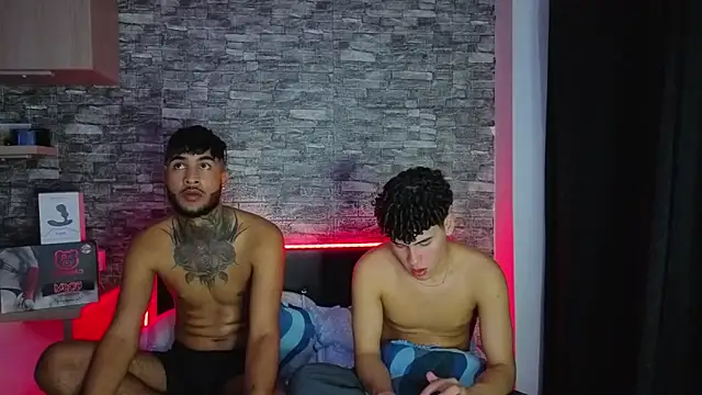 Theimperialboys  online show from February 11, 5:53 am