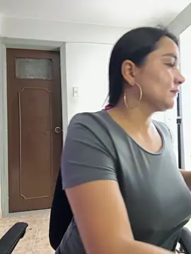 Rouse69  online show from October 21, 9:24 am