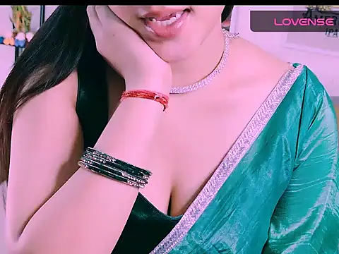 My Rose online show from September 20, 1:53 pm