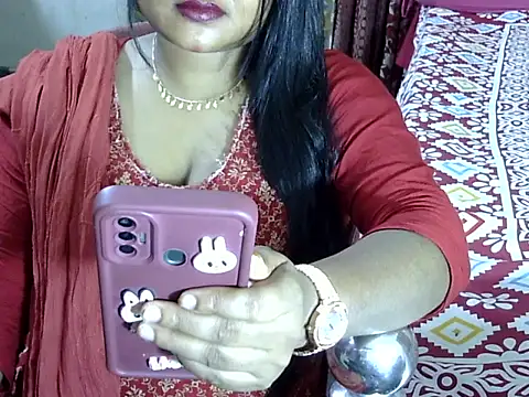 Nusrat Faria07 online show from September 21, 3:54 pm