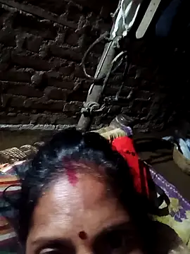 Snapshot of Suhana_pandit chatting on October 12, 11:29 pm Suhana pandit online show from October 12, 11:29 pm