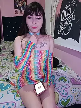 Sophiespenser online show from May 23, 9:35 pm