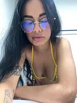 Melissa coch online show from October 26, 9:54 pm