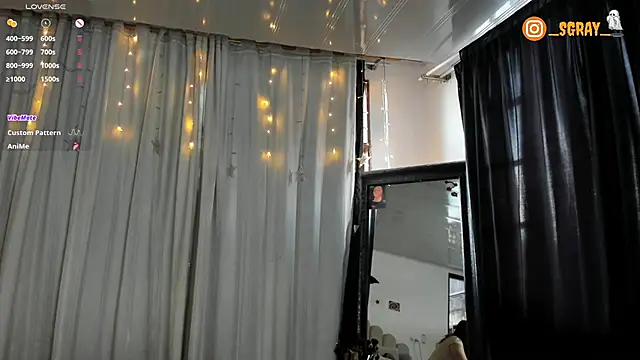 sofi graay online show from November 7, 8:03 pm