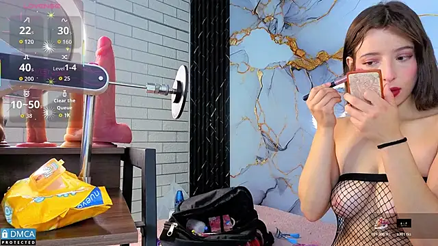 nena cupcake  online show from November 21, 11:34 am