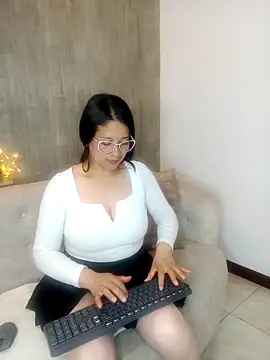 Alana steel 1 online show from September 24, 5:12 pm