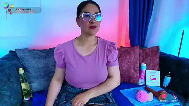 Alana steel 1 online show from December 16, 7:42 pm