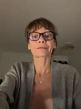 Chris06d22xh online show from September 30, 9:41 pm