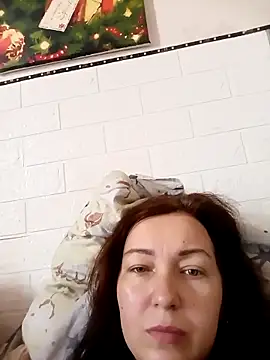 DanaNeon online show from April 9, 7:03 am