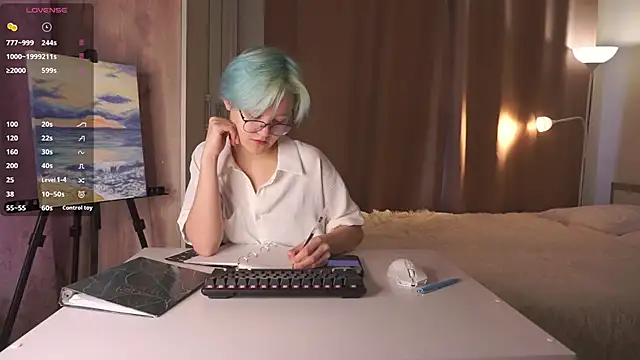 Snapshot of MargertDoyen chatting on October 10, 5:12 am MargertDoyen online show from October 10, 5:12 am