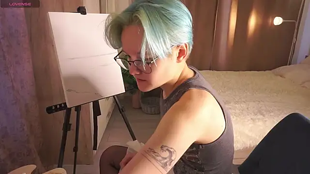 Snapshot of MargertDoyen chatting on October 8, 6:18 am MargertDoyen online show from October 8, 6:18 am