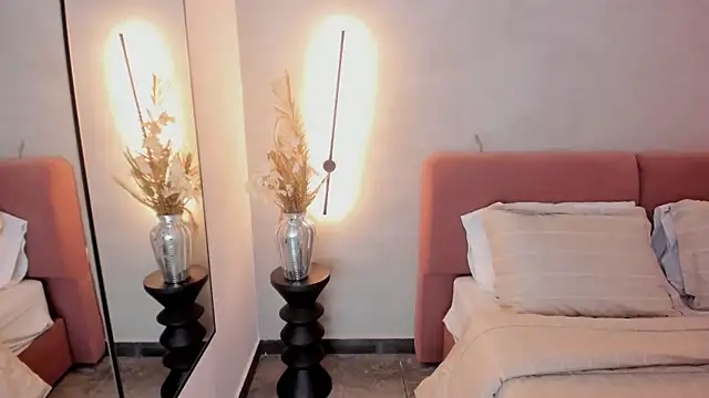 ArianaSilva  online show from November 9, 1:07 pm