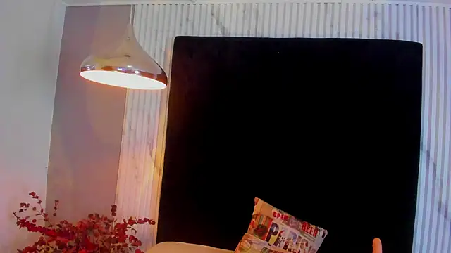 MONIK FOX CR online show from September 15, 8:16 pm