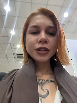 RosieSecret online show from December 18, 8:30 am