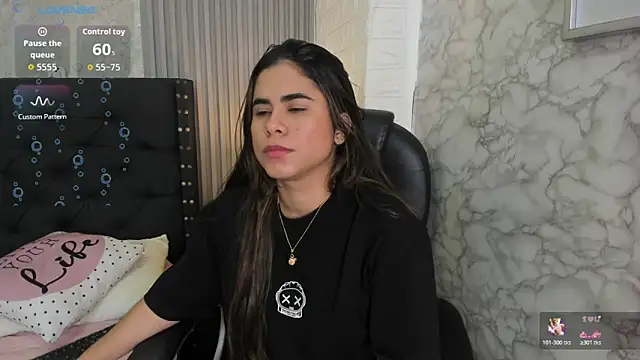 alicy  torres online show from April 14, 12:27 pm