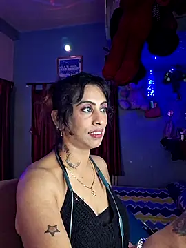 Love Beauty01 online show from April 5, 7:13 pm