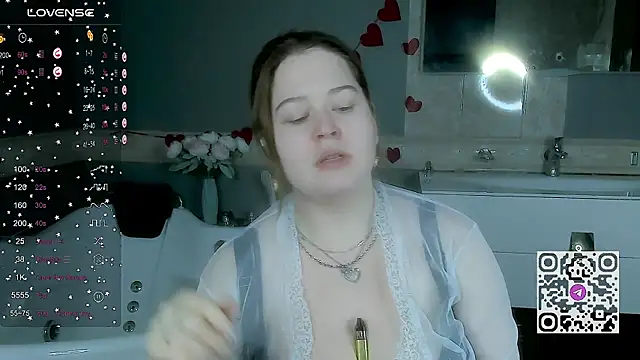 HelenHartt online show from March 11, 8:18 am