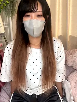 Snapshot of emiiiii1001 chatting on September 26, 5:16 am emiiiii1001 online show from September 26, 5:16 am