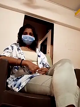 Love Foreverr12 online show from October 6, 10:21 am