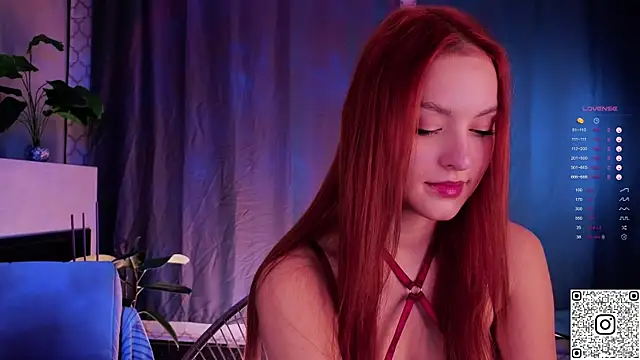 GildedKitten online show from November 9, 7:21 pm