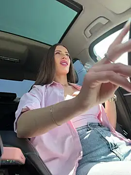  JessyRey  online show from April 16, 11:21 am