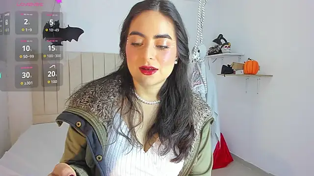 sashaa petit online show from October 22, 11:48 am