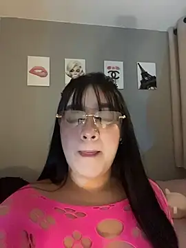 Aliciawhitee online show from February 14, 3:19 am