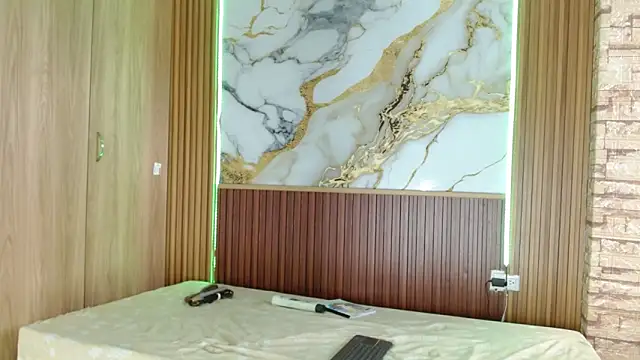 mollyandsam303av online show from March 3, 7:31 pm