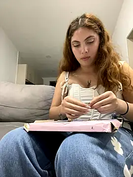 Samantha 2190 online show from November 10, 4:40 am