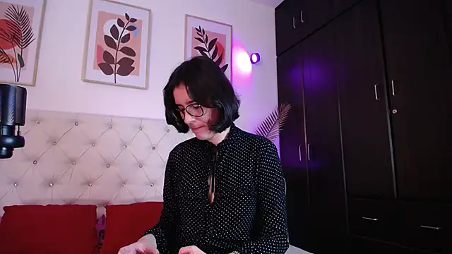 barbyehot online show from December 17, 3:16 pm