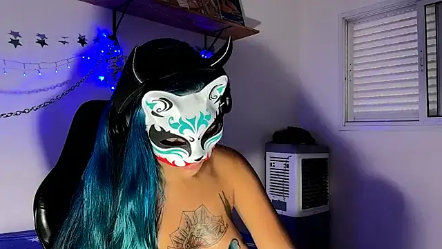 bluesubmissive online show from April 26, 10:13 am