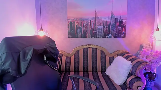 Salome Smitth 1 online show from February 7, 10:35 pm