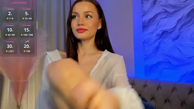 Aria Mila online show from November 13, 11:20 am