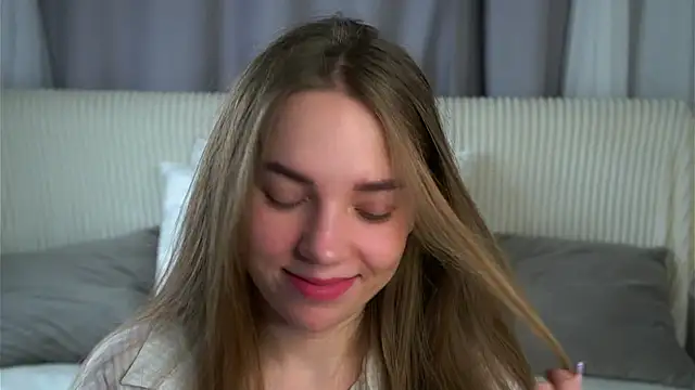 KarriBrownd online show from November 25, 1:19 am