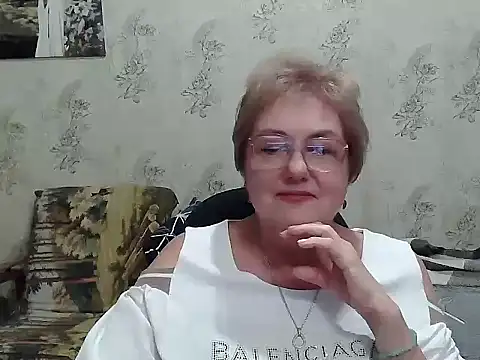 Renata62011 online show from November 11, 7:55 pm