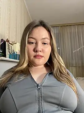 SunshineEmma online show from February 28, 12:43 am