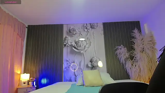 MichellePreston online show from April 6, 12:06 pm