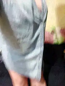 ForgeMeNot51 online show from November 16, 8:49 am