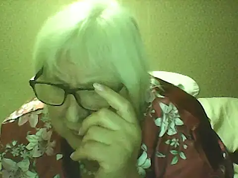 Alexia64231 online show from September 21, 5:00 pm